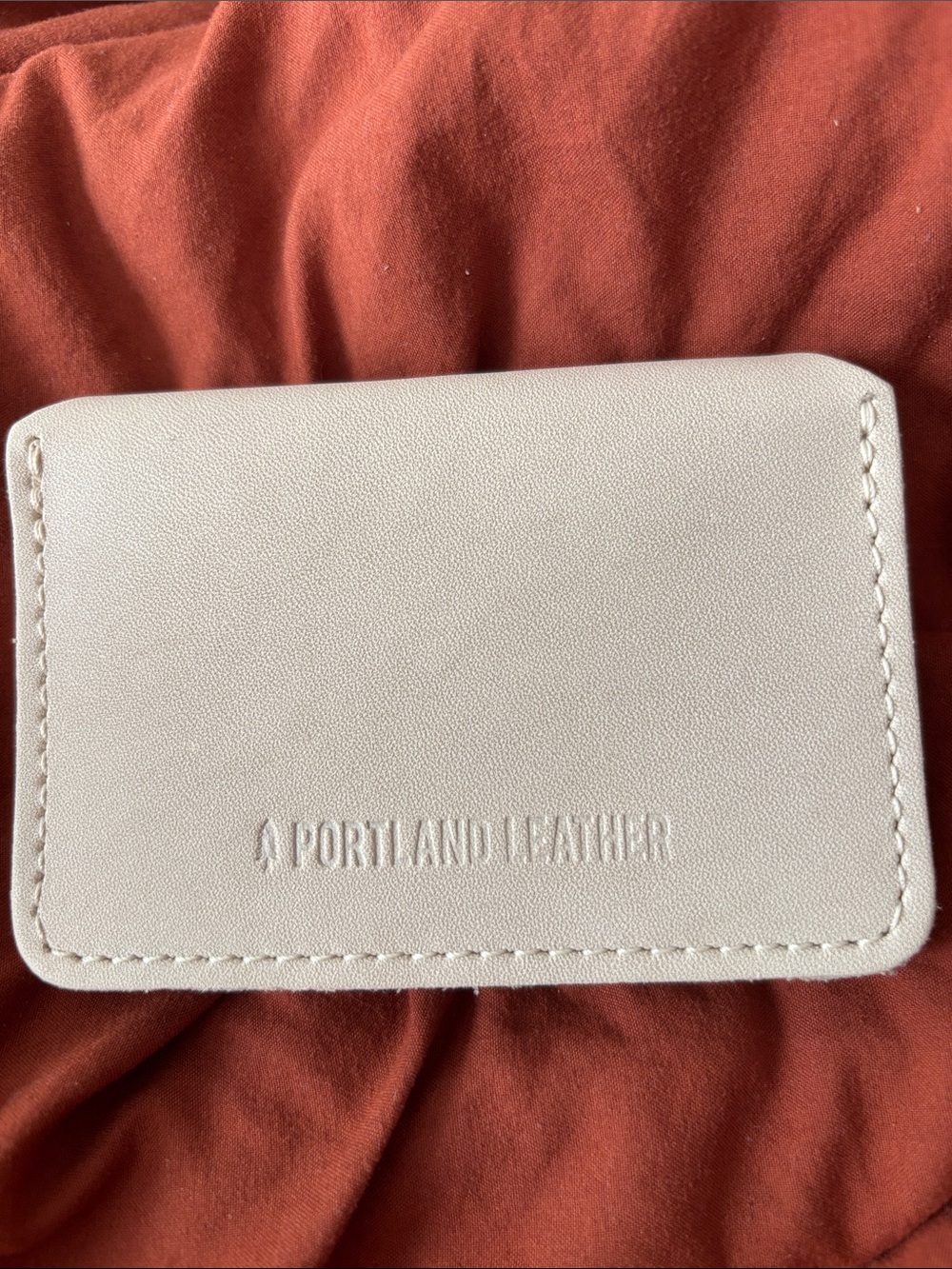 Portland Leather LoveBug Wallet In Bone - Picture 2 of 7